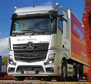 Commercial Motor Actros L Review